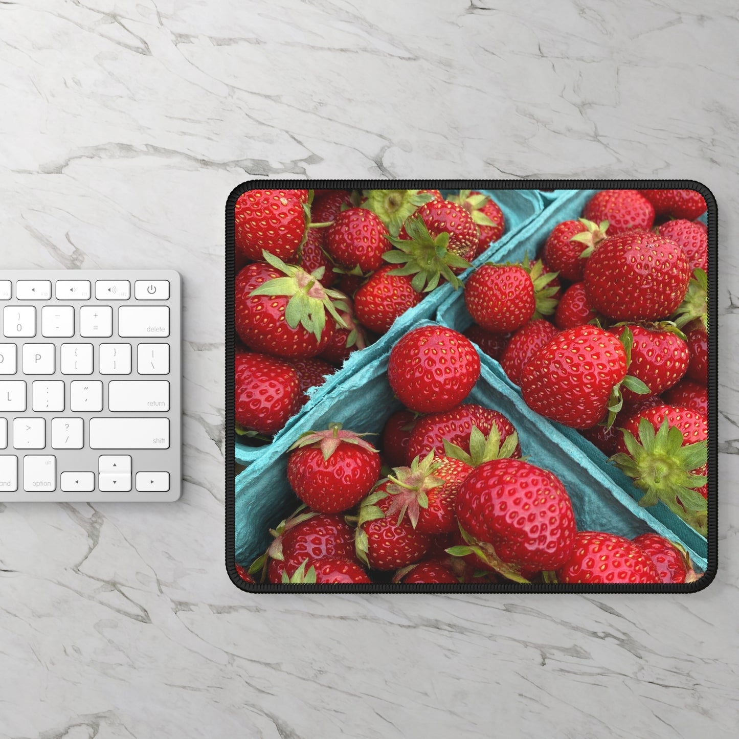 NN Gaming Mouse Pad Lots Of Strawberries