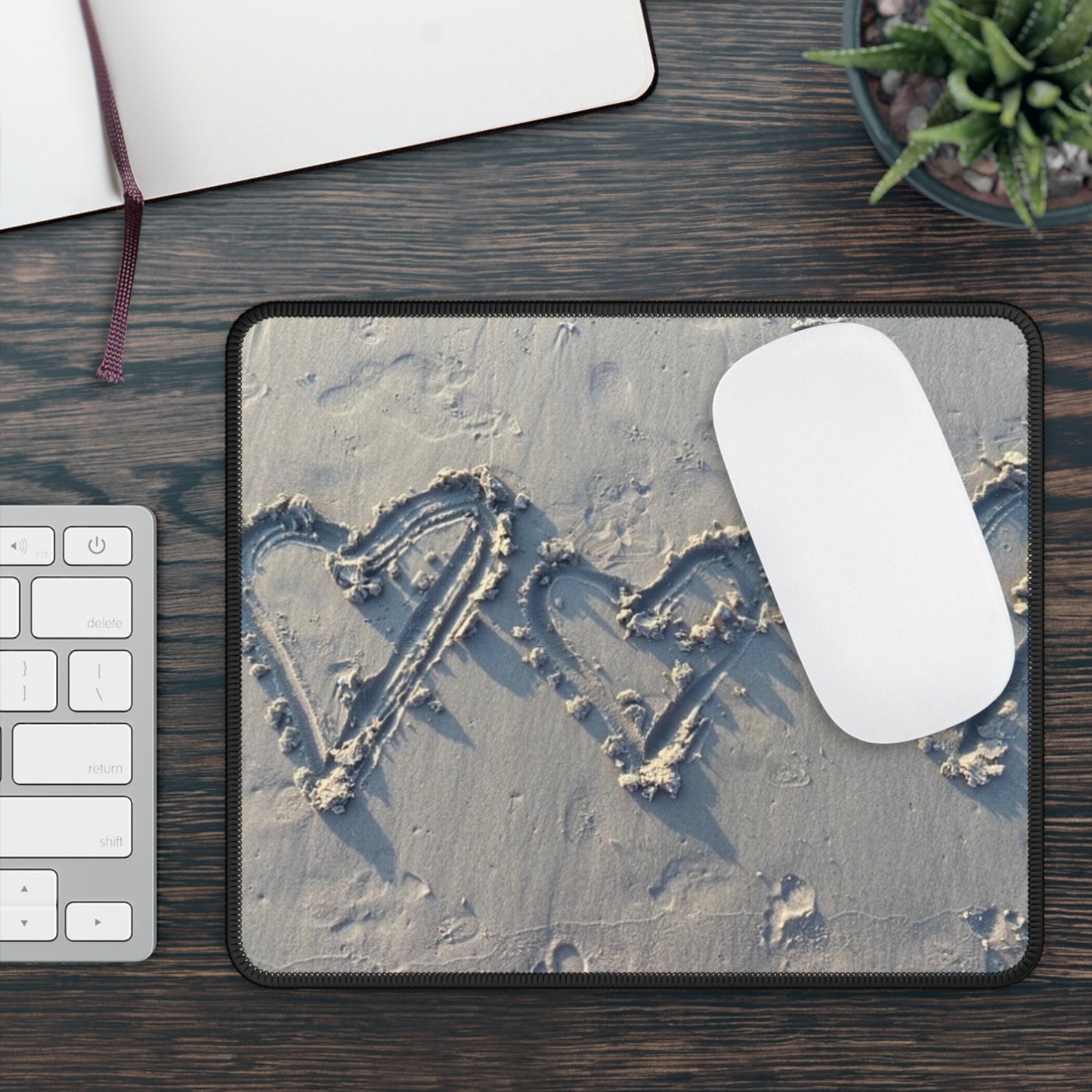NN Gaming Mouse Pad Three Hearts In Sand