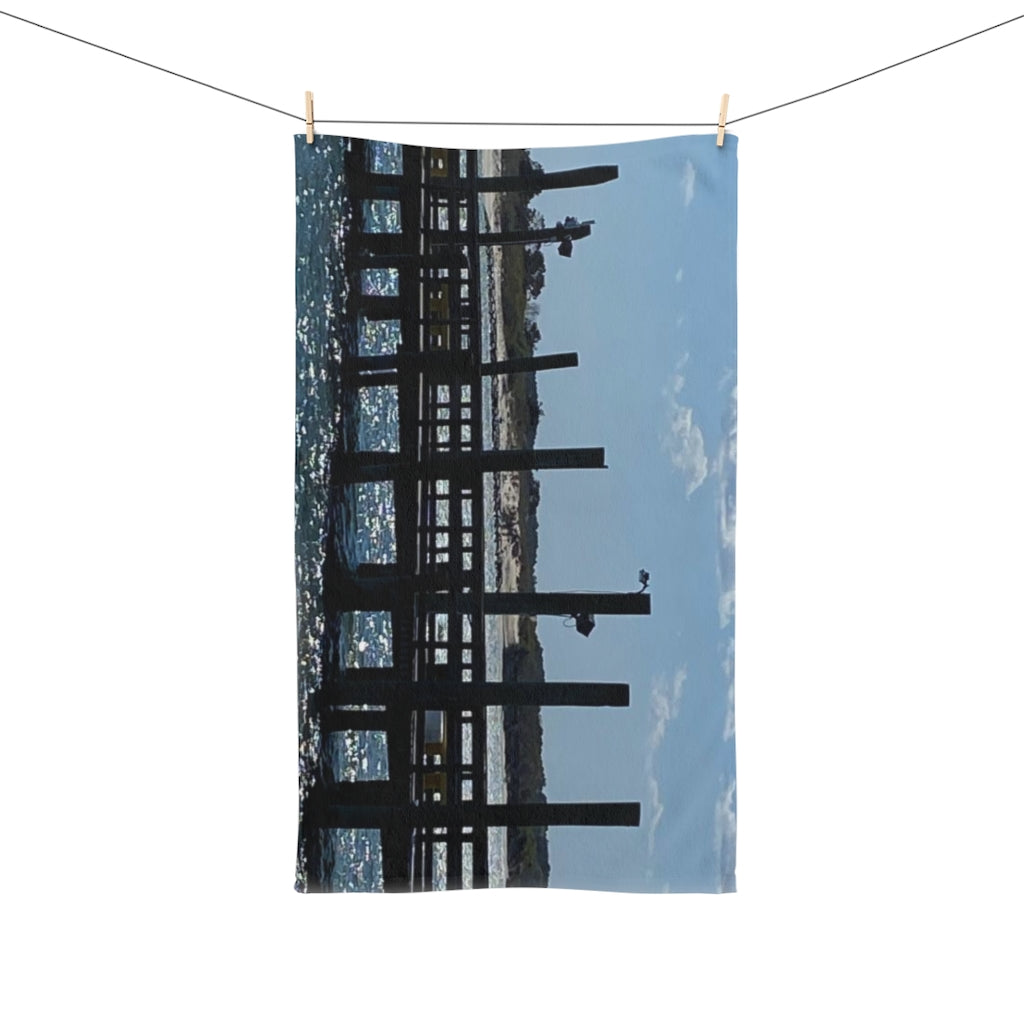 NN Fishing Hand Towel Blue Sky Oceanic Fishing Pier