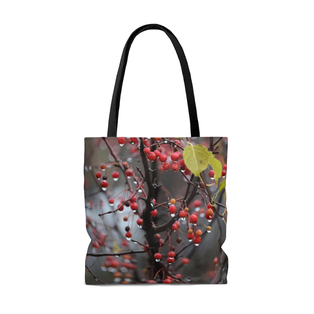 NN AOP Tote Bag 2 Yellow Leaf Raindrop Red Berries