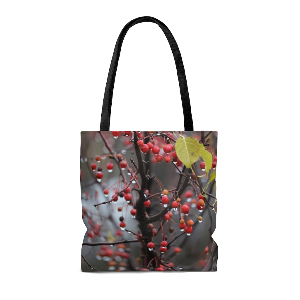 NN AOP Tote Bag 2 Yellow Leaf Raindrop Red Berries