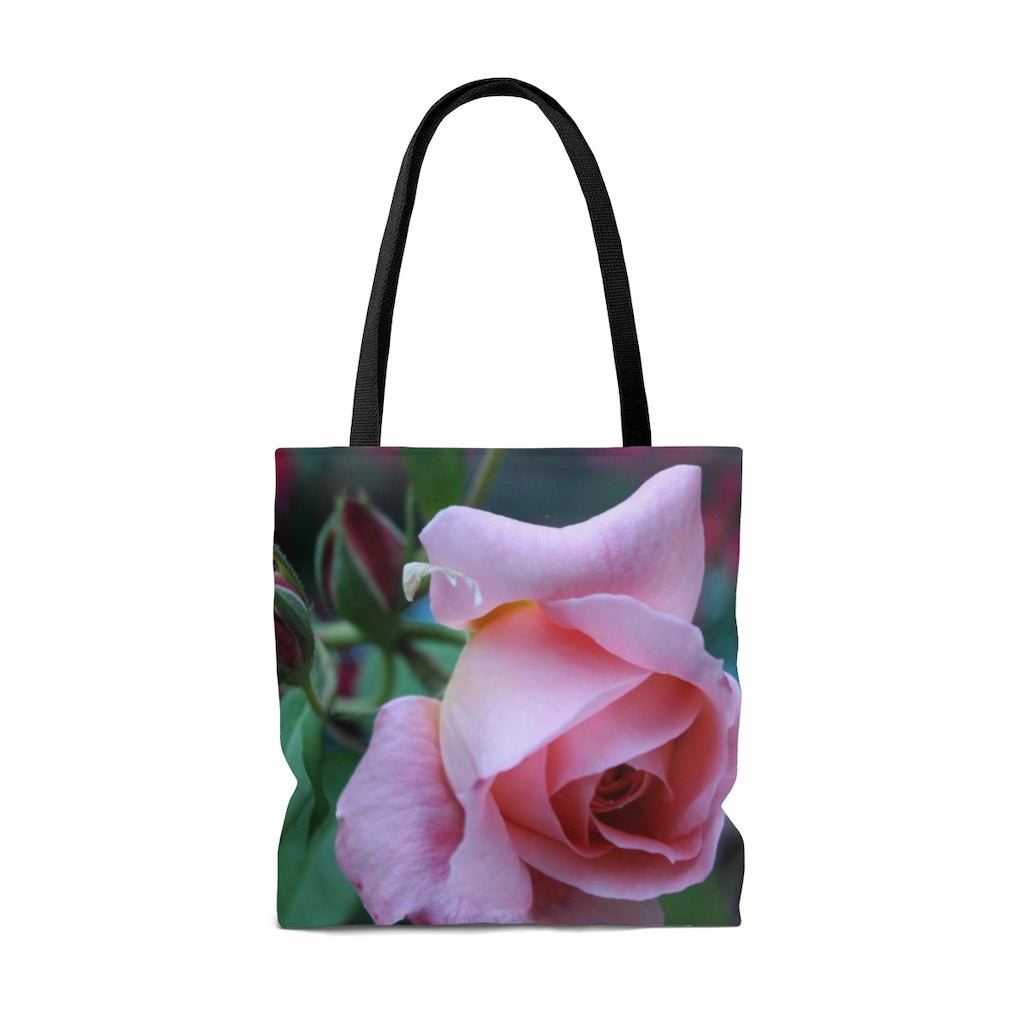 NN AOP Tote Bag (Ms) Light Pink Roses