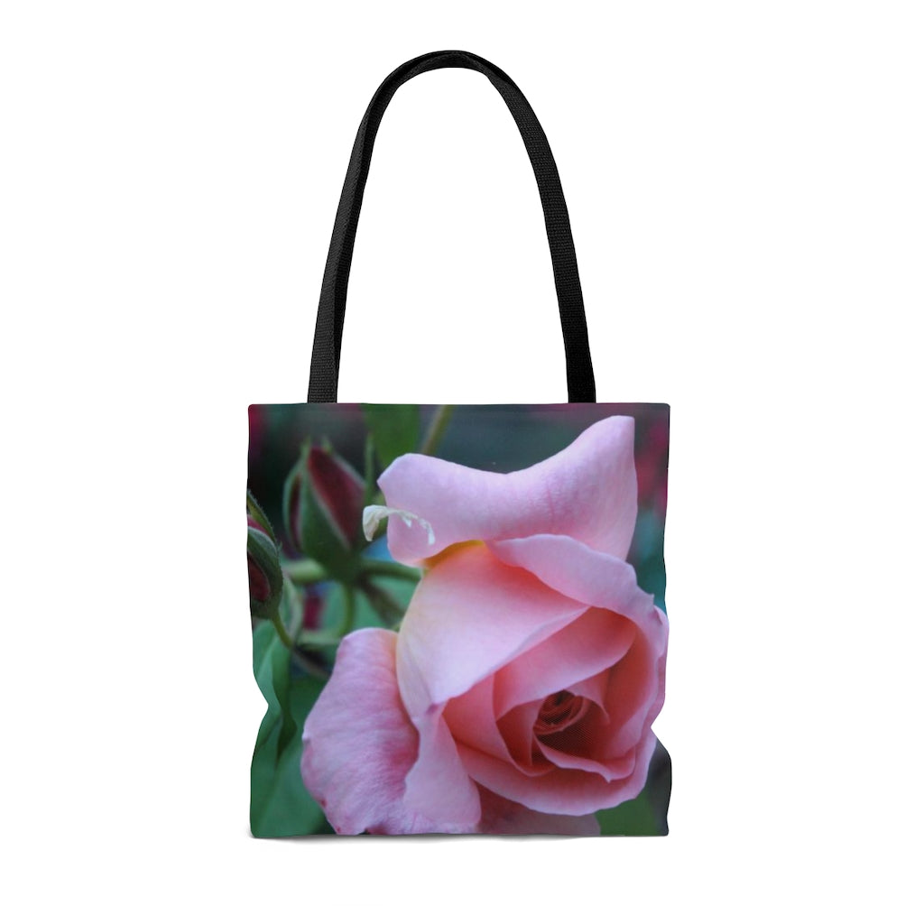 NN AOP Tote Bag (Ms) Light Pink Roses