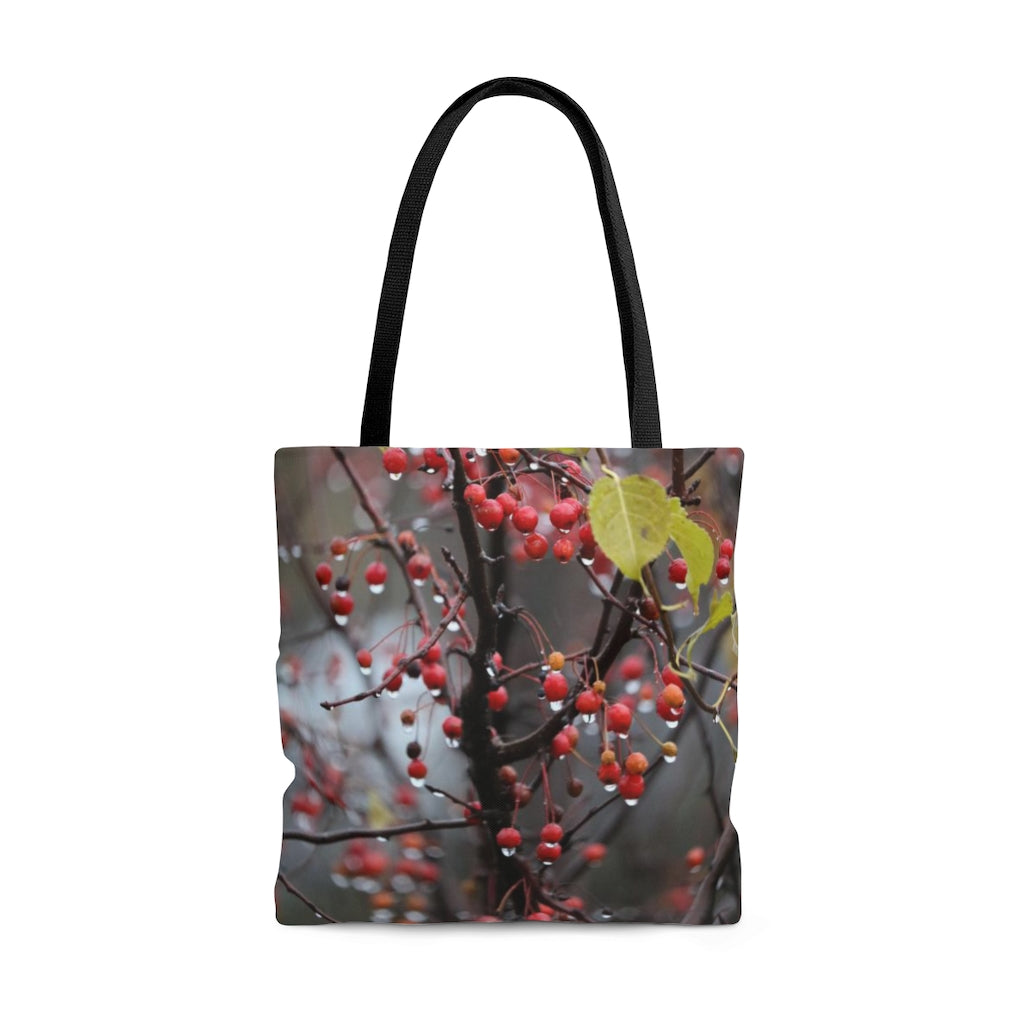 NN AOP Tote Bag 2 Yellow Leaf Raindrop Red Berries