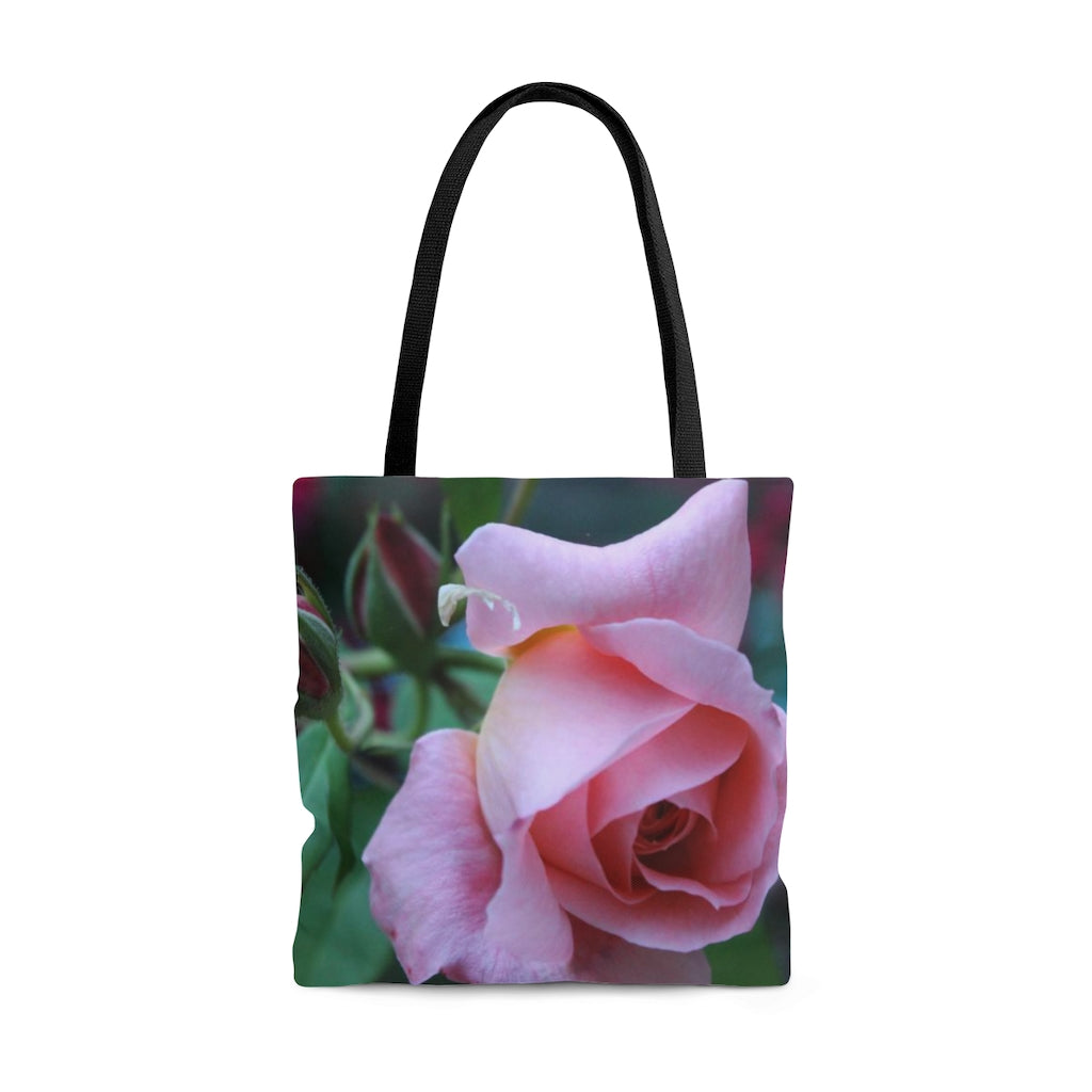 NN AOP Tote Bag (Ms) Light Pink Roses